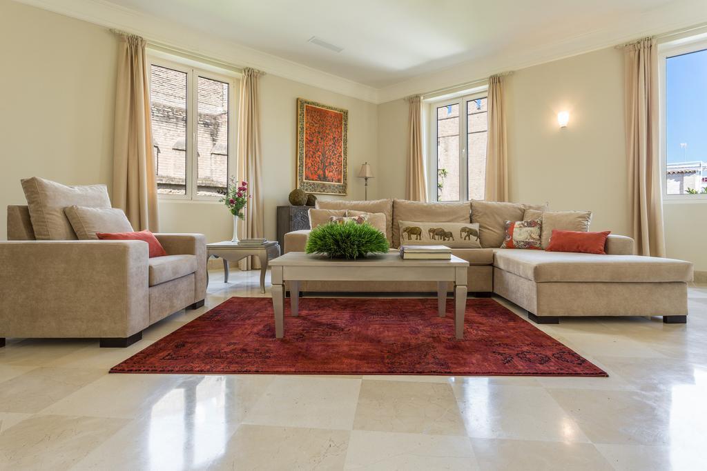 Puerta Principe Luxury Appartamento Siviglia